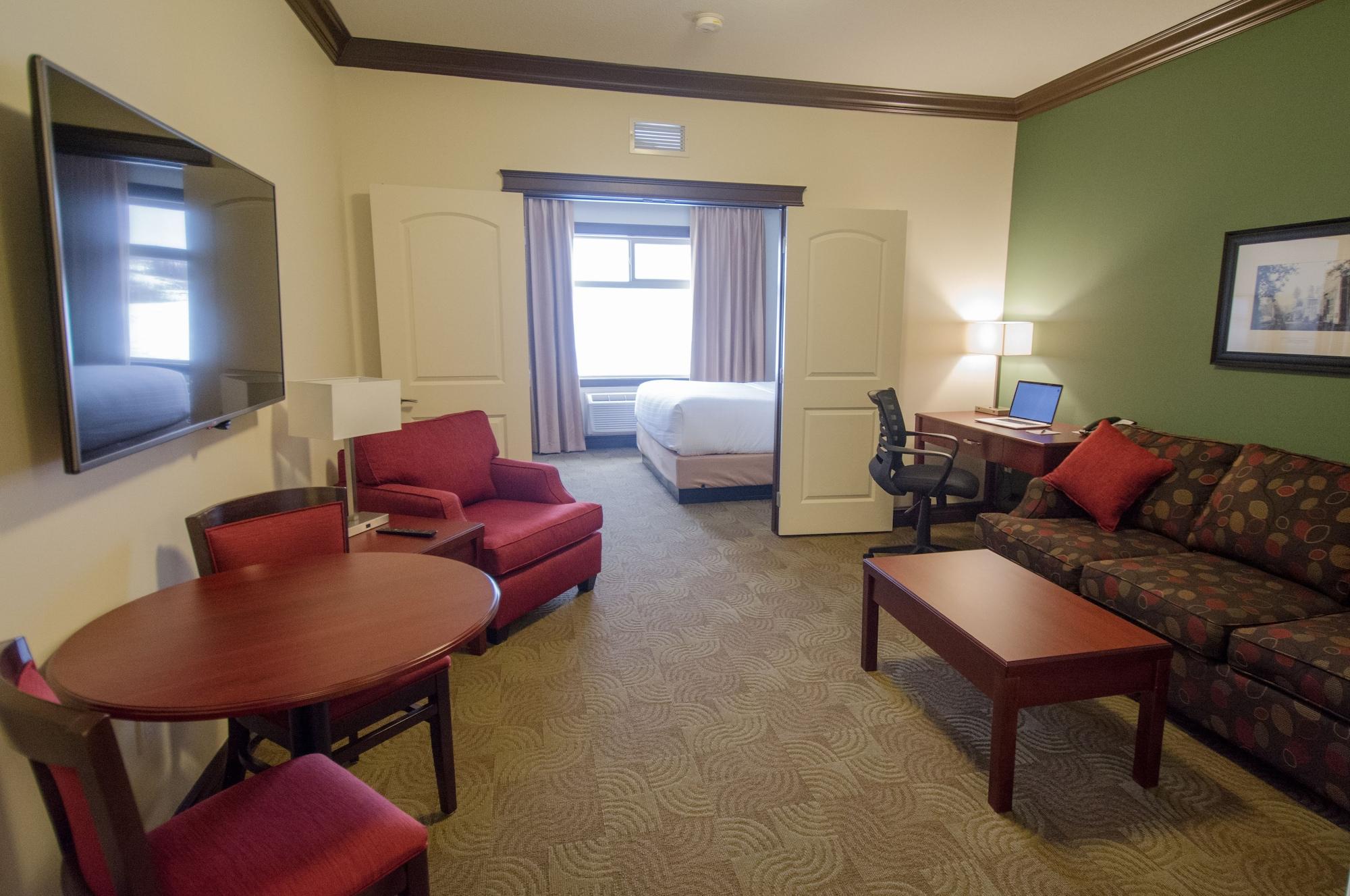 Chateau Nova Peace River 외부 사진