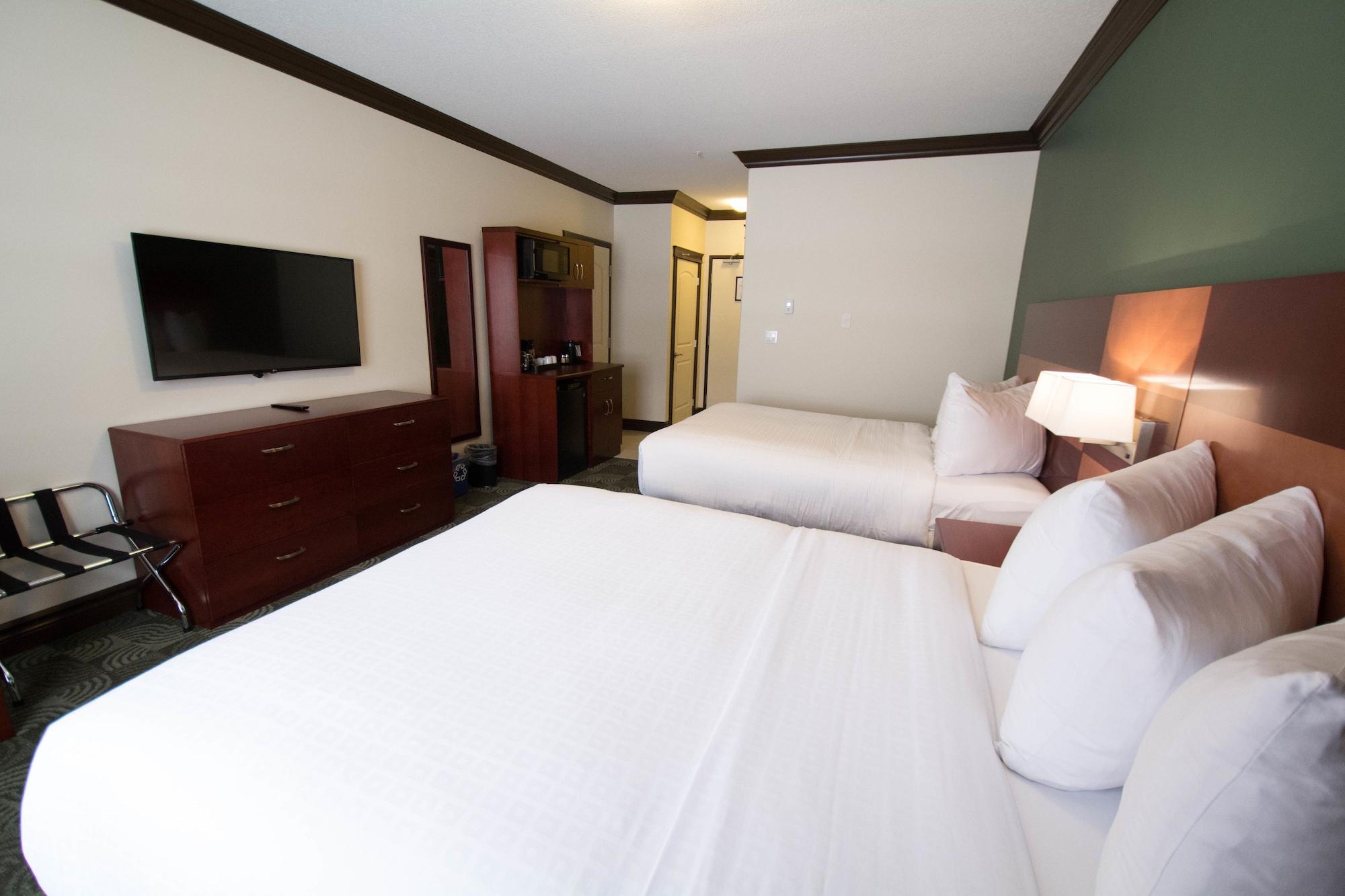 Chateau Nova Peace River 외부 사진